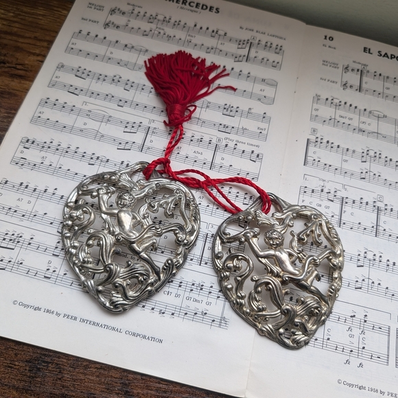 Silver Heart Cherub Ornaments with Red Tassels - Picture 2 of 8